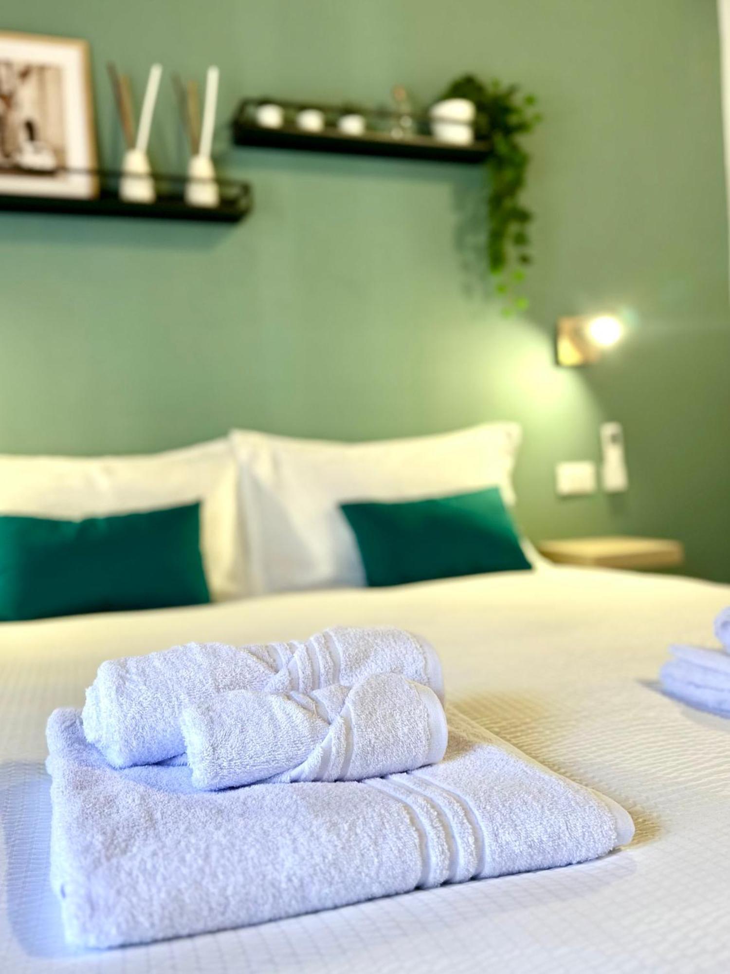 4Rooms Palermo Luaran gambar